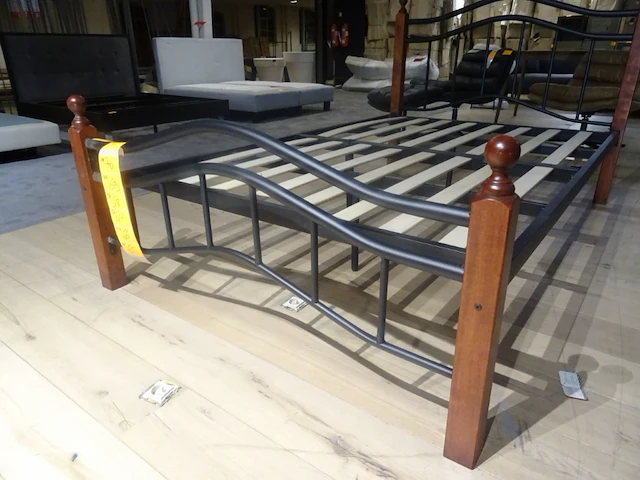 5x hout/metalen bed - afbeelding 4 van  4