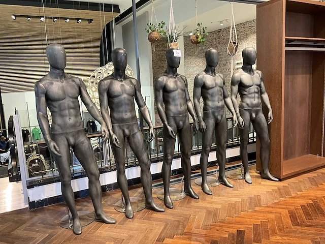 5x mannenpaspop op voet - afbeelding 1 van  7
