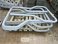 5x metalen beschermingsbeugels 150cm - afbeelding 1 van  2