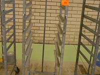 5x metalen rek op wielen - afbeelding 1 van  6