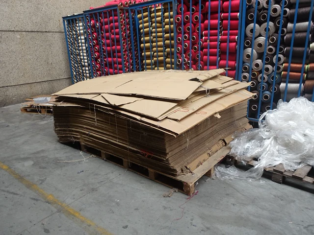 5x pallet divers karton + rest - afbeelding 7 van  9