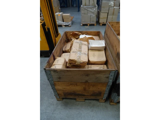5x pallet diverse couffrets verpakkingen - afbeelding 5 van  12