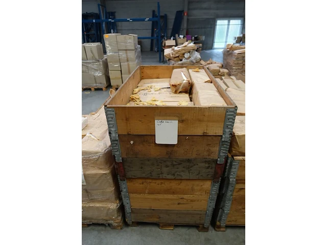 5x pallet diverse couffrets verpakkingen - afbeelding 11 van  12
