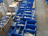 5x pallet diverse fiets onderdelen - afbeelding 1 van  28