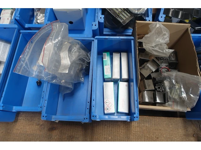 5x pallet diverse fiets onderdelen - afbeelding 17 van  28