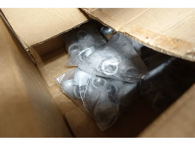 5x pallet diverse goederen - afbeelding 7 van  20