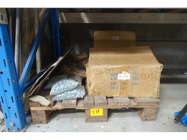 5x pallet diverse goederen - afbeelding 1 van  20