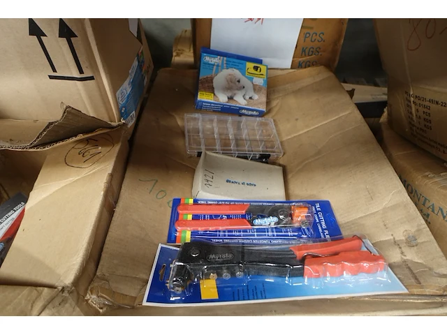 5x pallet diverse goederen - afbeelding 18 van  20