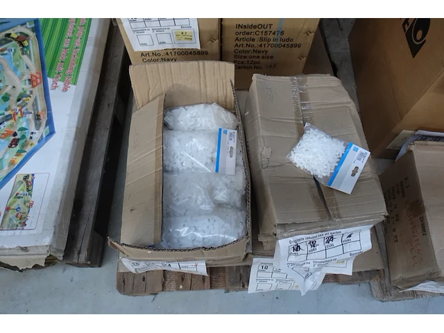 5x pallet diverse goederen - afbeelding 14 van  20