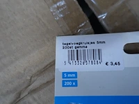 5x pallet diverse goederen - afbeelding 15 van  20