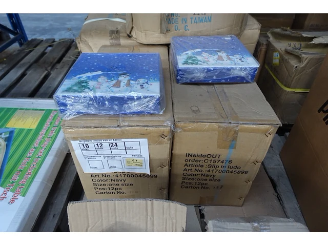 5x pallet diverse goederen - afbeelding 16 van  20