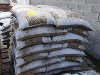 5x pallet parelgrind keien - afbeelding 1 van  15