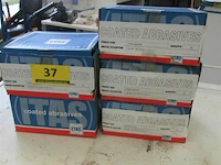 5x schuurpapier 330gr 180 korrel - afbeelding 1 van  3