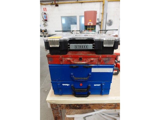 5x sorteerkoffer + inhoud - afbeelding 1 van  6