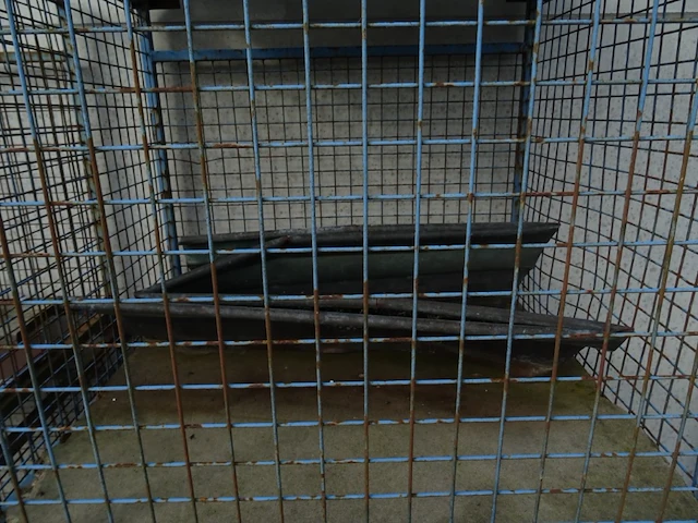 5x stapelbare metalen draadmand + inhoud - afbeelding 6 van  8