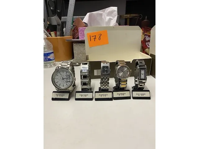 5x uurwerk - afbeelding 1 van  6