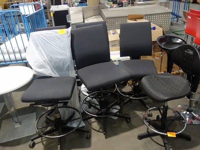 5x verrijdbare bureaustoel - afbeelding 1 van  3