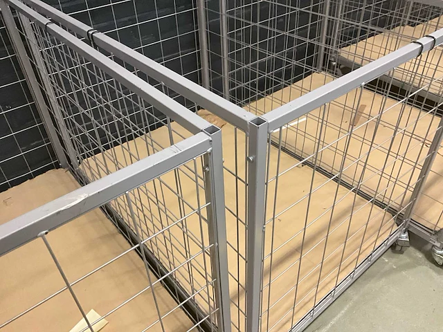 5x verrijdbare metalen kooi - afbeelding 3 van  5