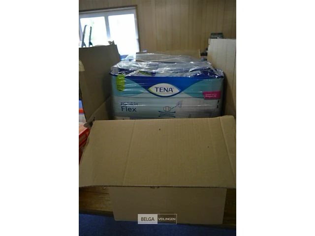 5x30st tena proskin flex pampers l - afbeelding 1 van  3
