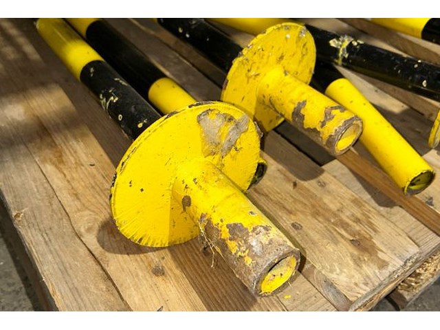 6 afzetpalen - afbeelding 2 van  3