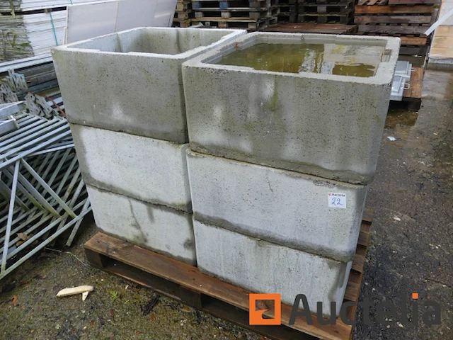 6 betonnen toezichtputten 58x58x29 - afbeelding 1 van  3