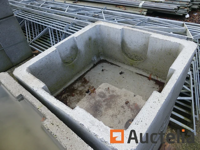 6 betonnen toezichtputten 58x58x29 - afbeelding 2 van  3