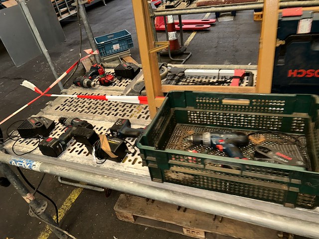 6 boormachines - afbeelding 1 van  5