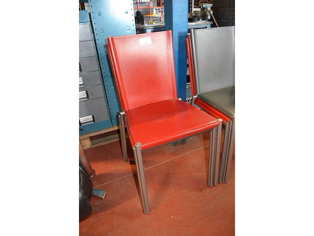 6 design stoelen effezeta (4 rood, 2 grijs) - afbeelding 5 van  6