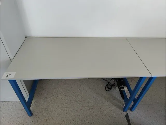 6 div formica schrijftafels - afbeelding 2 van  8