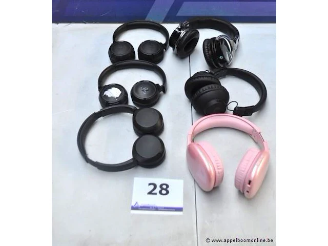 6 div headphones wo jbl, zonder kabel, werking niet gekend - afbeelding 1 van  3