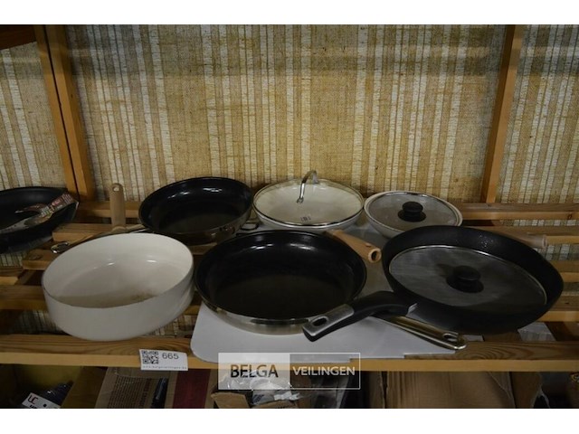 6 div pannen - afbeelding 1 van  5