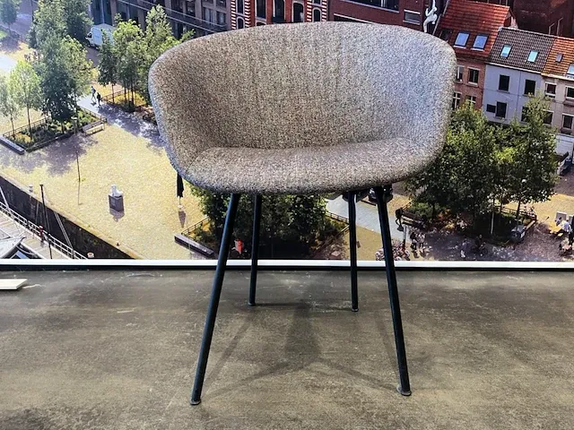 6 div stoffen kuipstoelen - afbeelding 1 van  18