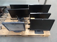 6 diverse computerschermen - afbeelding 1 van  7