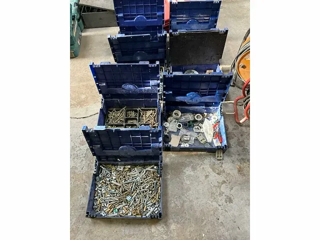 6 diverse gereedschap-/materialenkoffers berner - afbeelding 1 van  5