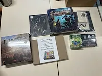 6 diverse gezelschapspellen cephalofair, greenbrier games, stronghold games - afbeelding 1 van  9