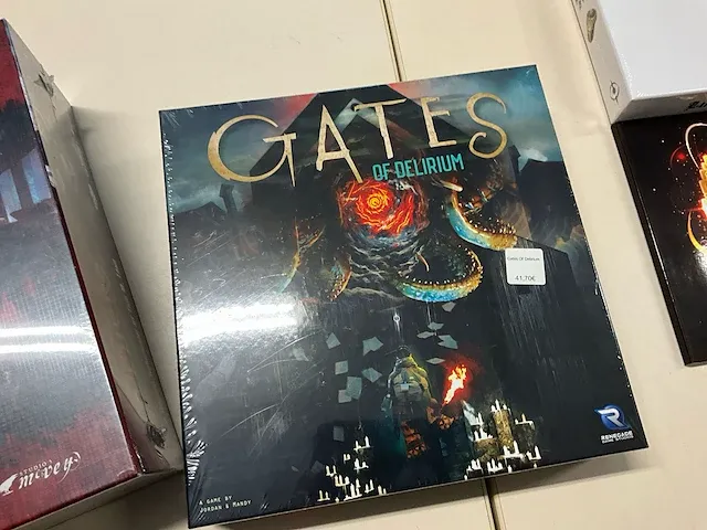6 diverse gezelschapspellen guillotine games, renegade, welt - afbeelding 3 van  6