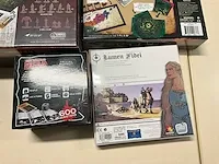 6 diverse gezelschapspellen guillotine games, renegade, welt - afbeelding 6 van  6
