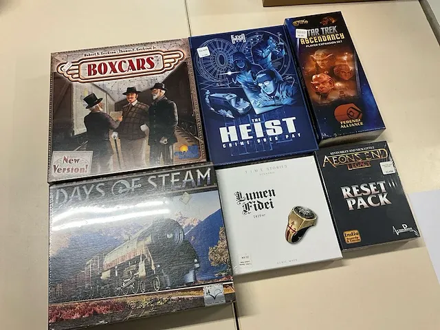 6 diverse gezelschapspellen liv mission, time stories, actionphase games - afbeelding 1 van  7