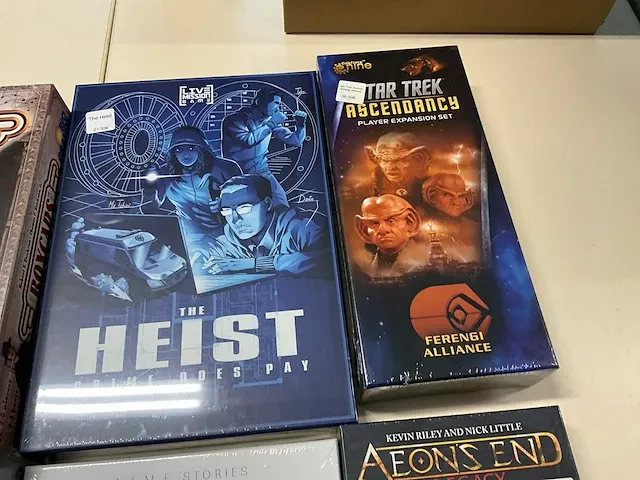6 diverse gezelschapspellen liv mission, time stories, actionphase games - afbeelding 3 van  7