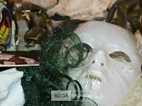 6 diverse halloween maskers - afbeelding 5 van  6