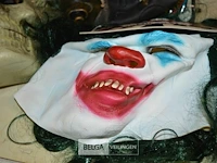 6 diverse halloween maskers - afbeelding 6 van  6