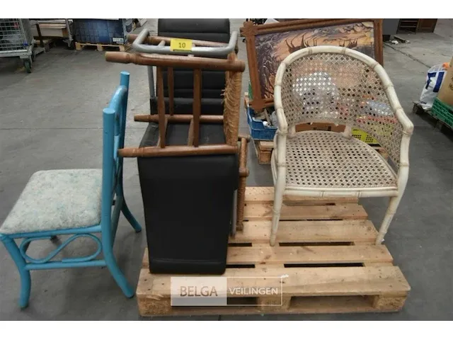 6 diverse stoelen - afbeelding 1 van  3