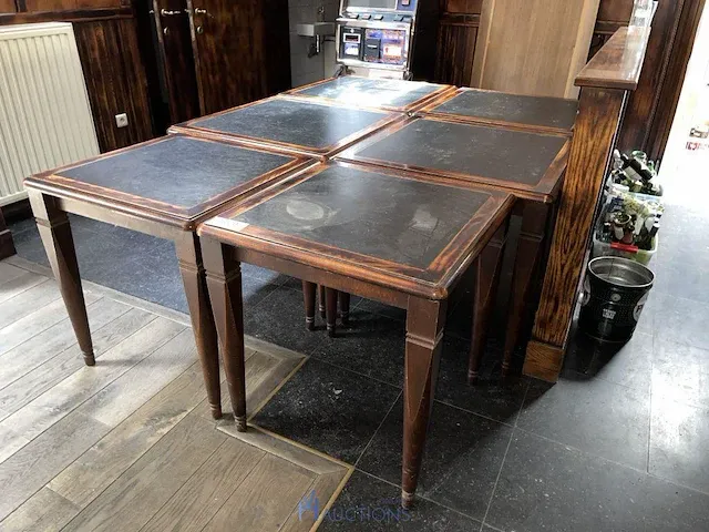 6 diverse tafels - afbeelding 1 van  4
