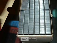 6 doosjes met nietjes - afbeelding 2 van  2