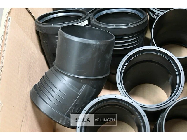 6 dozen bochten ø110 x 15 gr - afbeelding 1 van  3