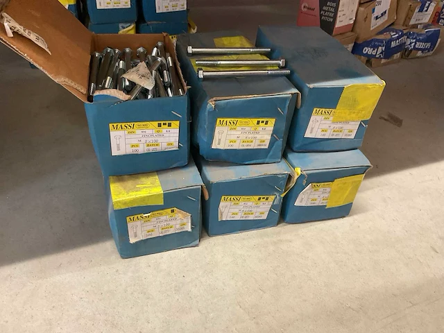 6 dozen bouten m8 x 100 - afbeelding 4 van  4