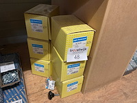 6 dozen draaiknoppen - afbeelding 1 van  5