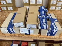6 dozen houtbouten - afbeelding 1 van  6
