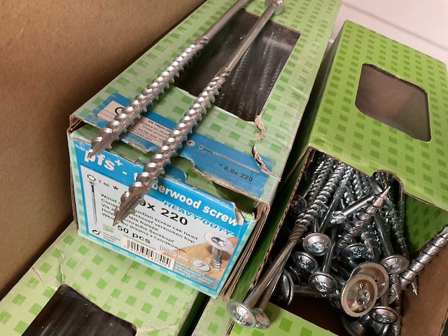 6 dozen lange houtschroeven - afbeelding 8 van  8