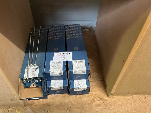 6 dozen lange houtschroeven - afbeelding 1 van  7